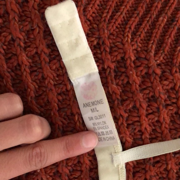 Light yellow bralette - Picture 3 of 3